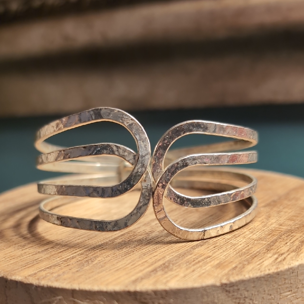 Chic Silver Hammered Cuff Bracelet Set - image 2